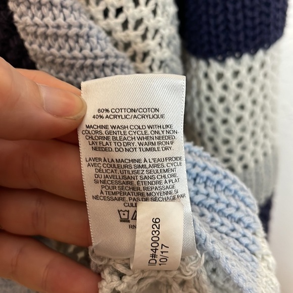 Express Preppy Blue and White Striped Knit V Neck Sweater Size M - Picture 6 of 6